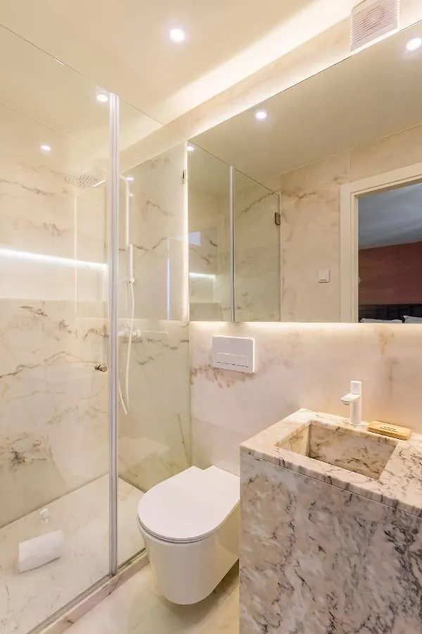 Joivy Flats Next To Rossio Square And Main Lisbon Attractions Apartment