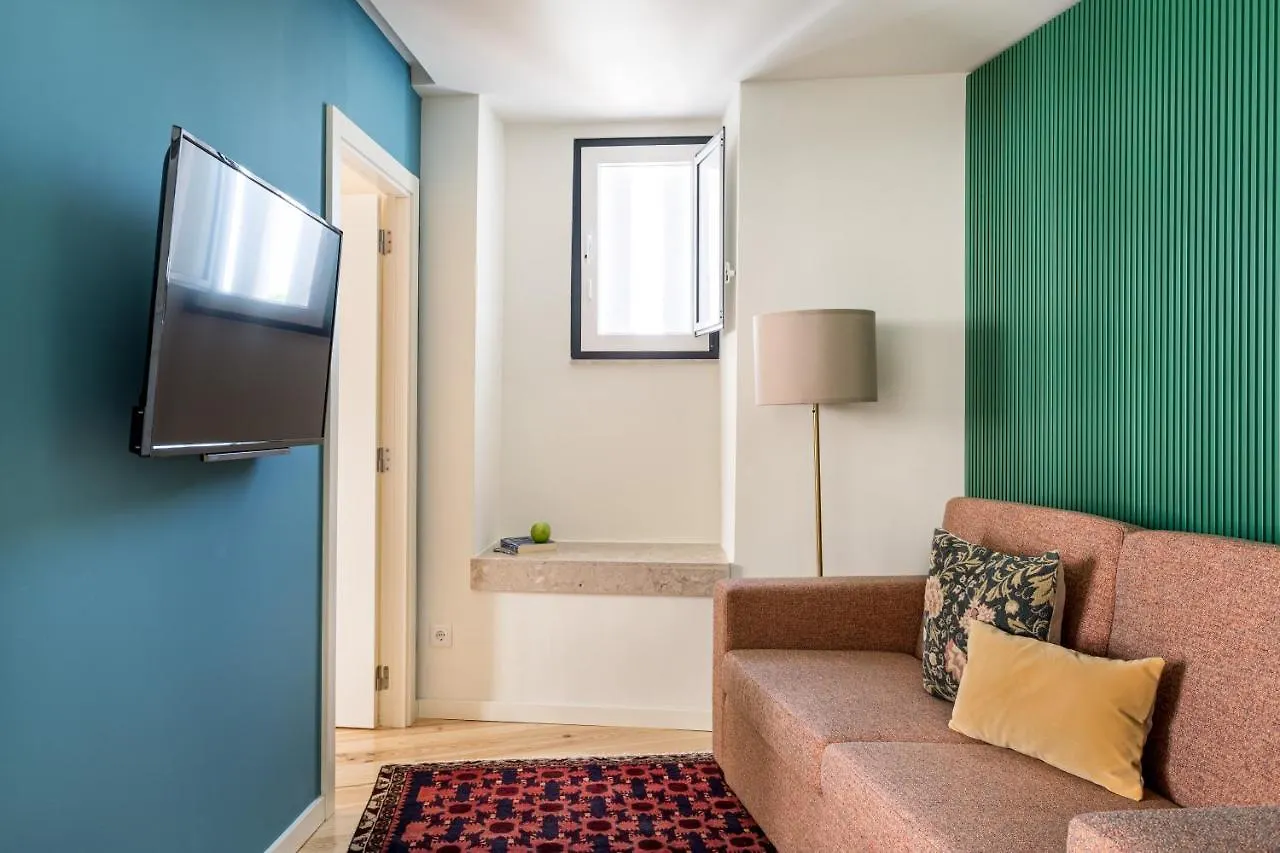 Joivy Flats Next To Rossio Square And Main Lisbon Attractions Apartment