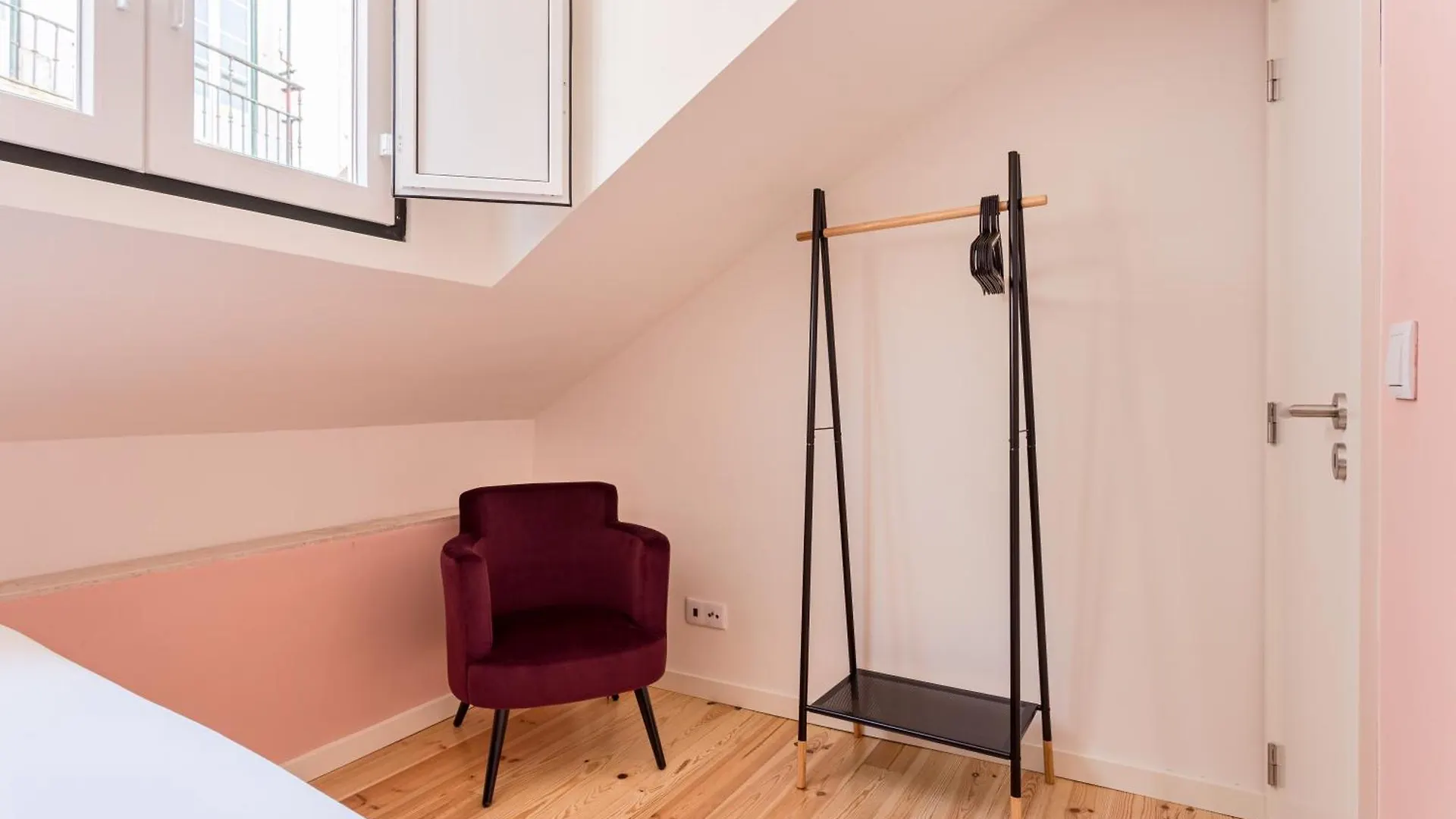 Joivy Flats Next To Rossio Square And Main Lisbon Attractions Apartamento